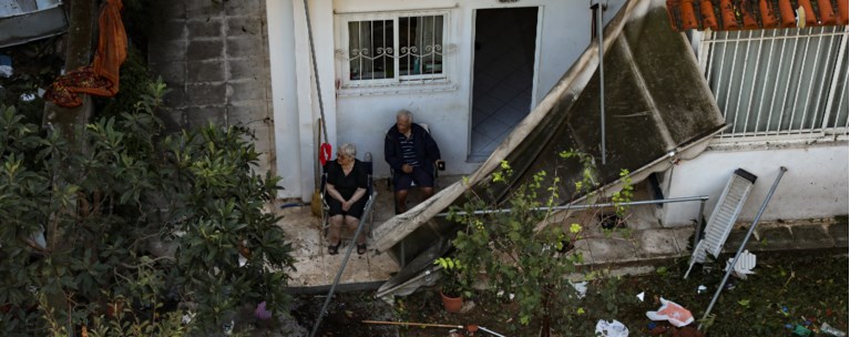 Δέντρο Σπίτι Άνθρωποι