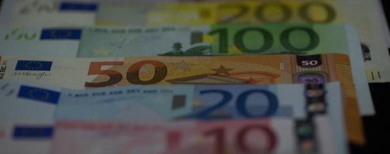 Χαρτονομίσματα