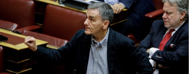 Τσακαλώτος ψάχνει Αυγενάκη: Είναι σε κανένα μπαρ για ουίσκι;