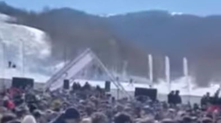 ΚΟΡΟΝΟΠΑΡΤΙ