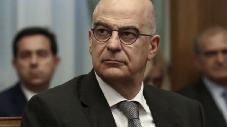 Δένδιας