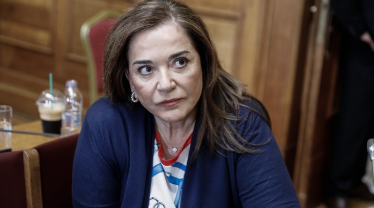 ΝΤΟΡΑ ΜΠΑΚΟΓΙΑΝΝΗ