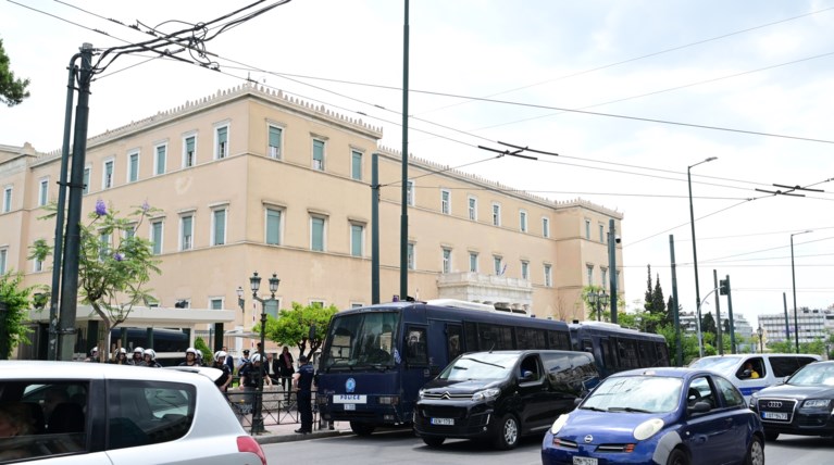 ΤΑΞΙ ΒΟΥΛΗ