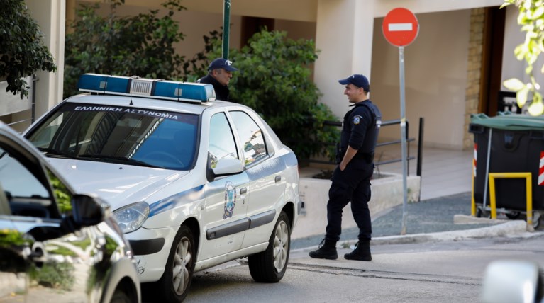 Ηλιούπολη περιπολικό αστυνομικός