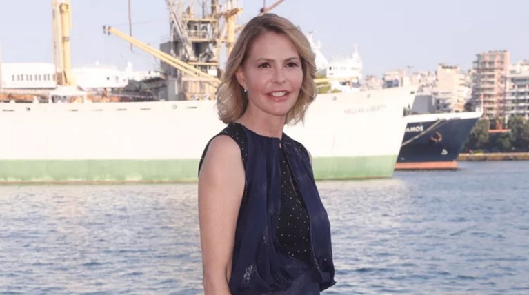 Τζένη Μπαλατσινού