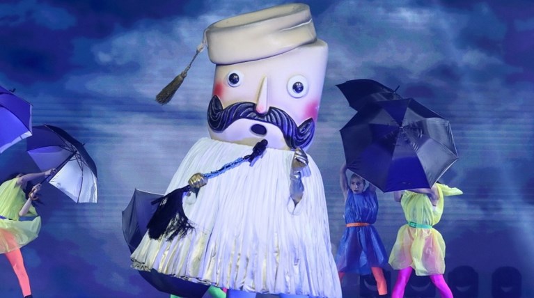The Masked Singer Τσολιάς