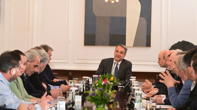 Μητσοτάκης με Αγρότες