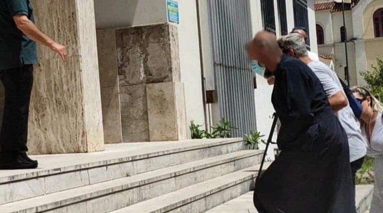 ΑΓΡΙΝΙΟ ΙΕΡΕΑΣ