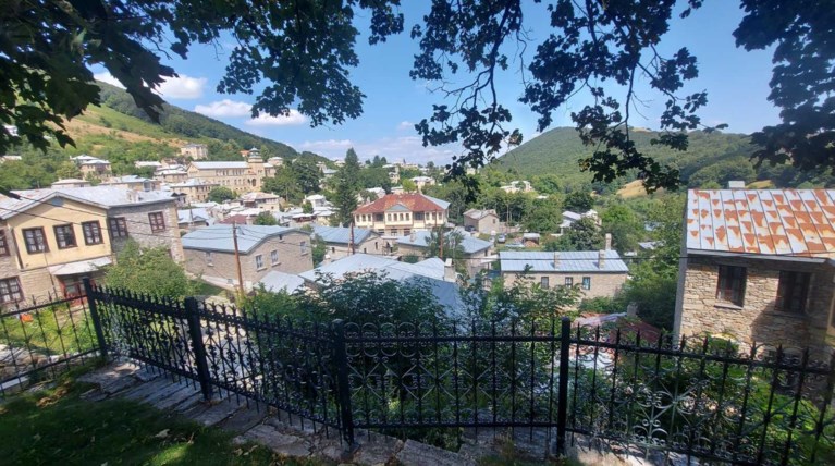 νυμφαιο χωριο