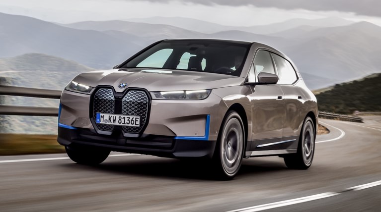 BMW iX