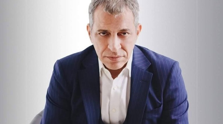 θεμης αδαμαντιδης