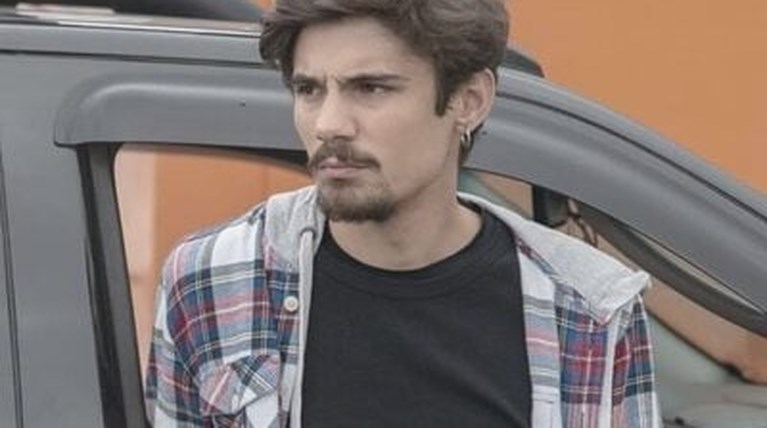 πετρης