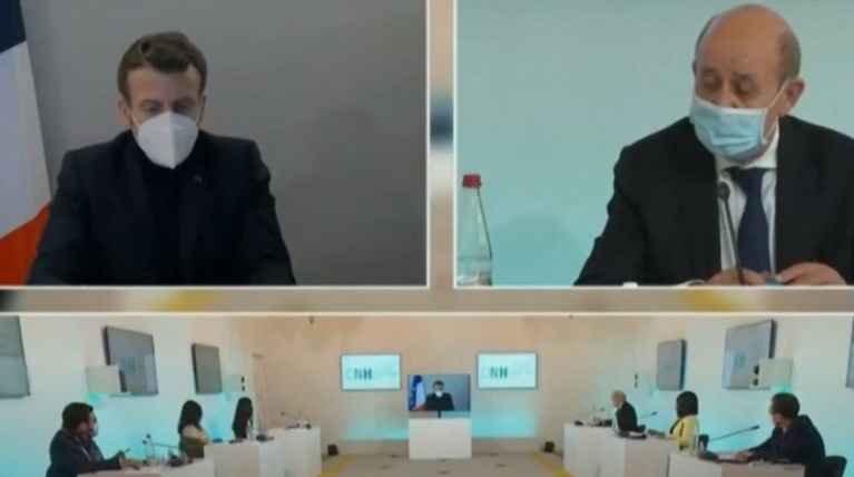 μακρον