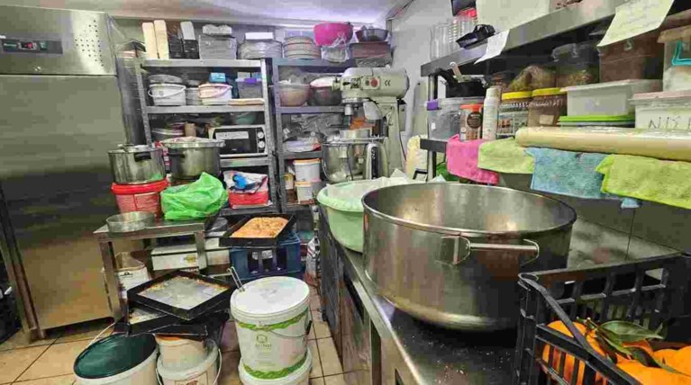 ΤΡΟΦΙΜΑ ΧΑΡΔΑΛΙΑΣ ΠΕΡΙΦΕΡΕΙΑ