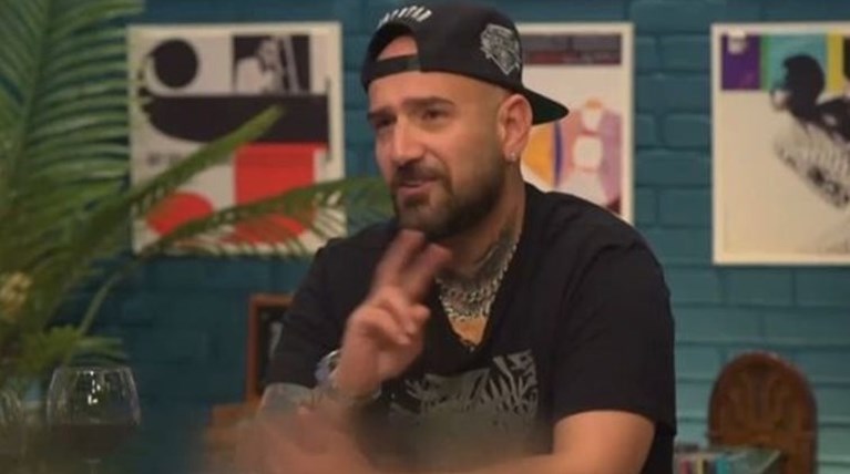 Γιάννης Ρουσουνέλος