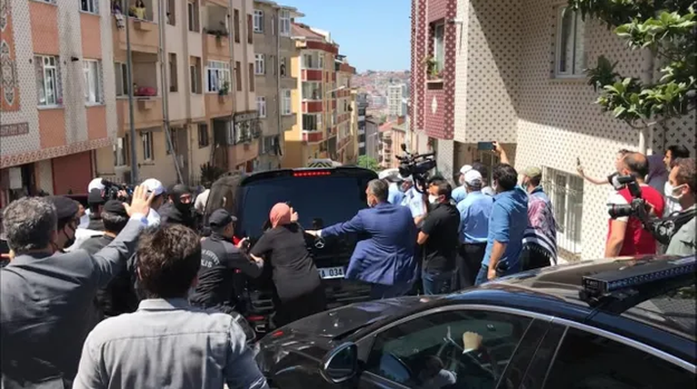 Ιμάμογλου επίθεση