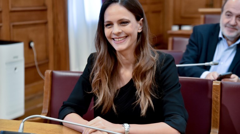 Έφη Αχτσιόγλου