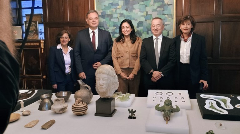 Τελετή+παράδοσης+των+29+αρχαιοτήτων+στις+ελληνικές+Αρχές