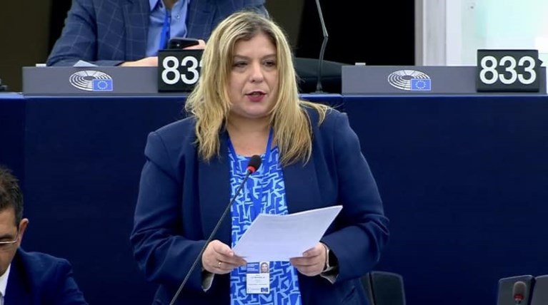 μαρια συρεγγελα