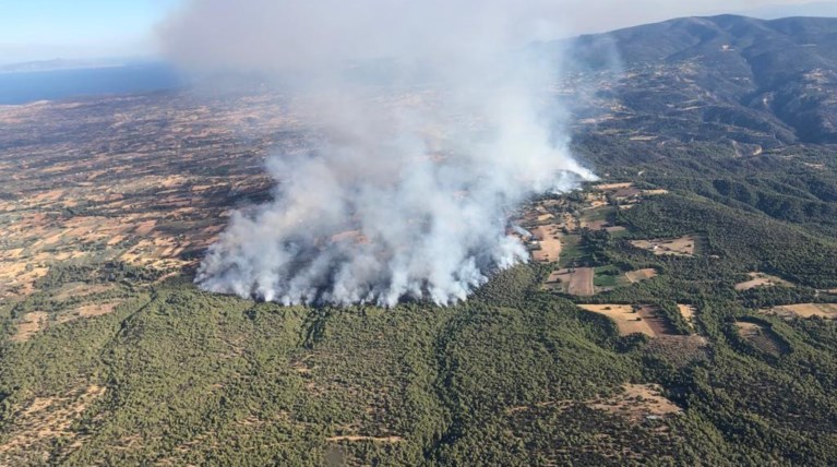 ΦΩΤΙΑ ΜΕΓΑΡΑ