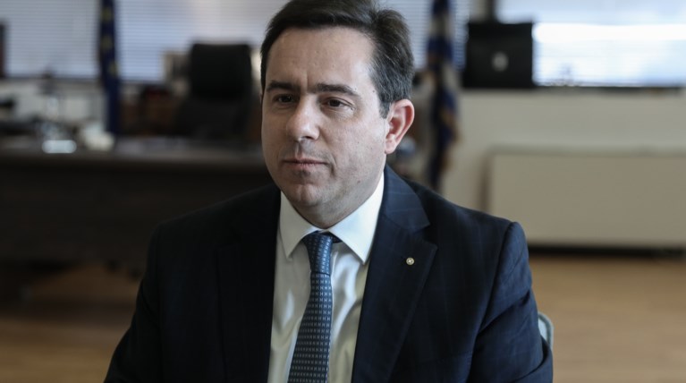 Νότης Μηταράκης