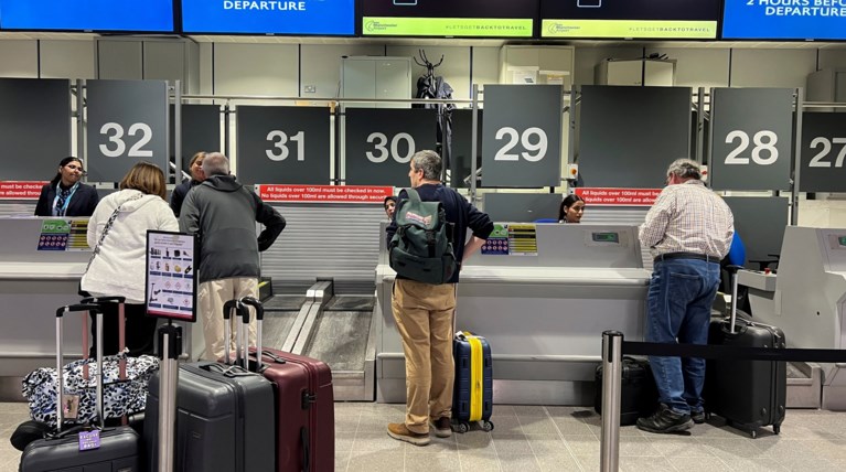 ΧΙΘΡΟΟΥ ΚΟΣΜΟΣ