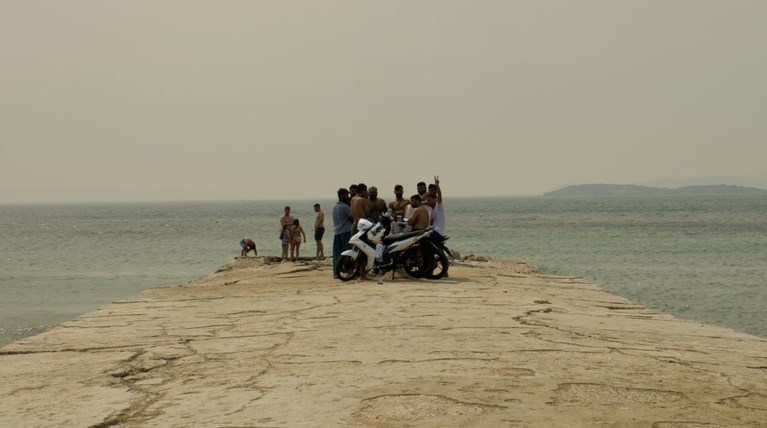 Φωτορεπορτάζ: Για μπάνιο με το 122