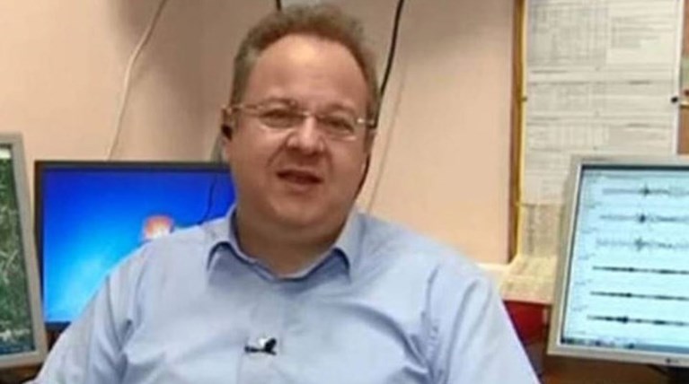 παπαζάχος