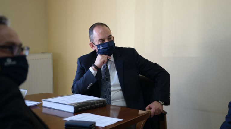 plakiotakis
