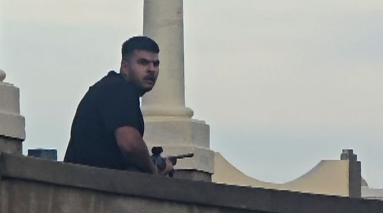 ΣΙΔΝΕΪ ΜΑΚΕΛΕΙΟ ΜΕ ΘΥΜΑΤΑ ΕΒΡΑΙΟΥΣ