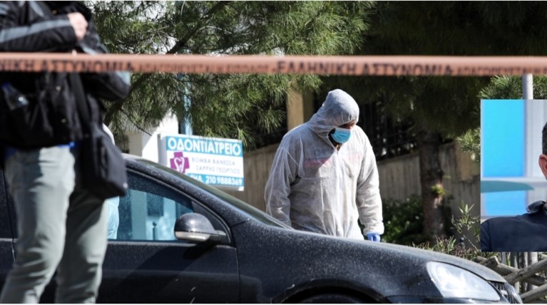 Γιώργος Καραϊβάζ