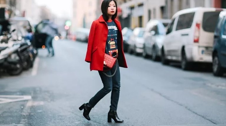 χριστουγεννιατικο πουλοβερ