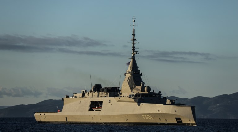 ΦΡΕΓΑΤΑ BELHARRA ΚΙΜΩΝ