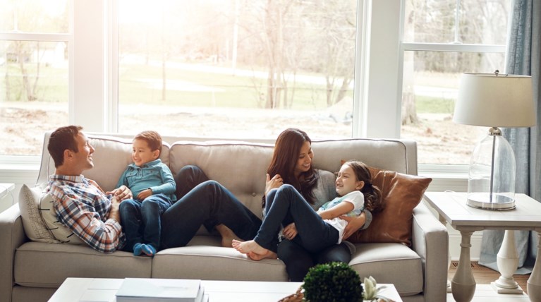 ΟΙΚΟΓΕΝΕΙΑ ΣΠΙΤΙ