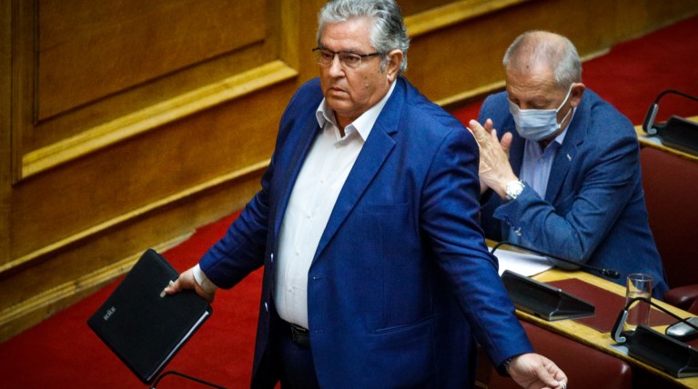 δημήτρης κουτσούμπας