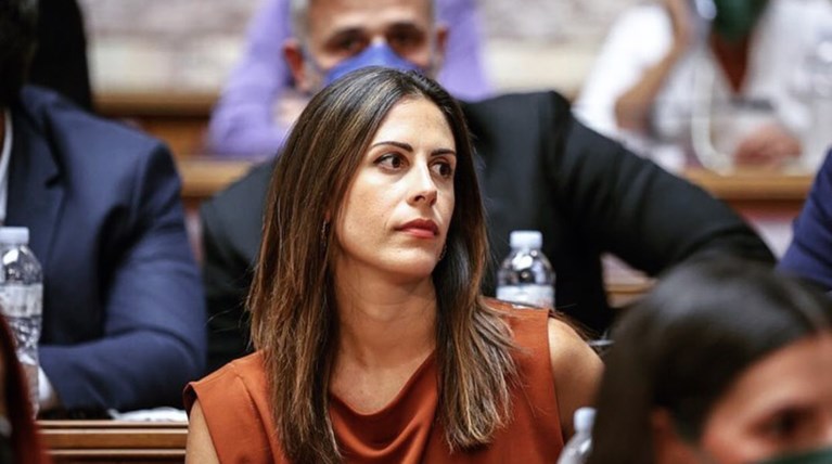 ΕΛΕΝΗ ΧΡΟΝΟΠΟΥΛΟΥ