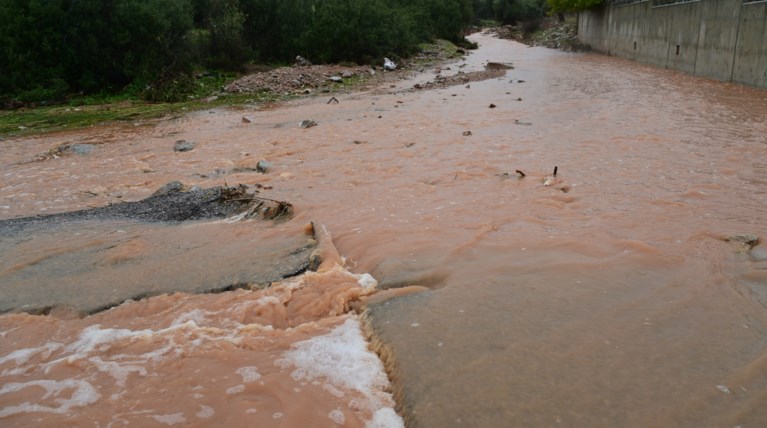 ΜΑΝΔΡΑ ΚΑΚΟΚΑΙΡΙΑ BYRON