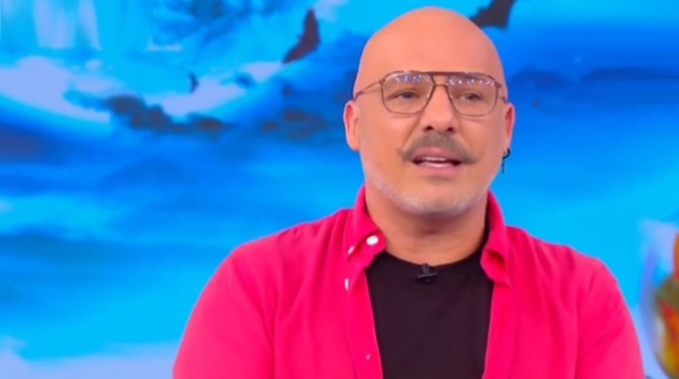 Νίκος Μουτσινάς