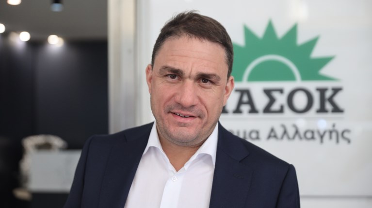 ΚΩΣΤΑΣ ΤΣΟΥΚΑΛΑΣ