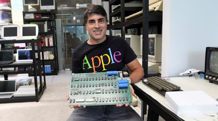 apple
