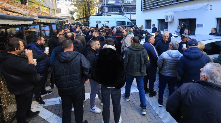 ΑΓΡΟΤΕΣ ΛΑΡΙΣΑ