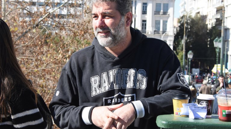 Βασίλης Μπισμπίκης