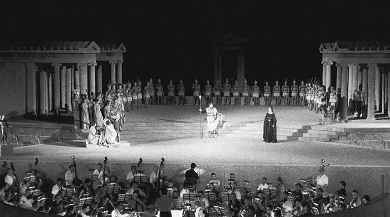 μηδεια λυρικη