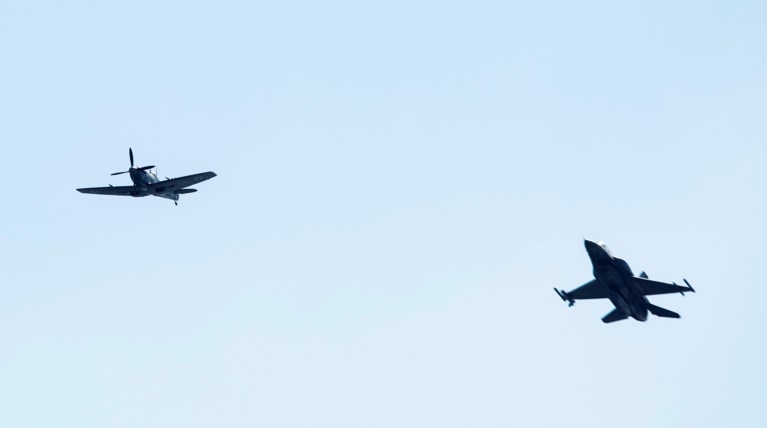 F-16 SPITFIRE