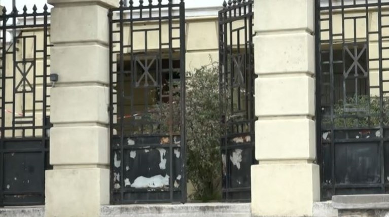 νεα σμυρνη δομη