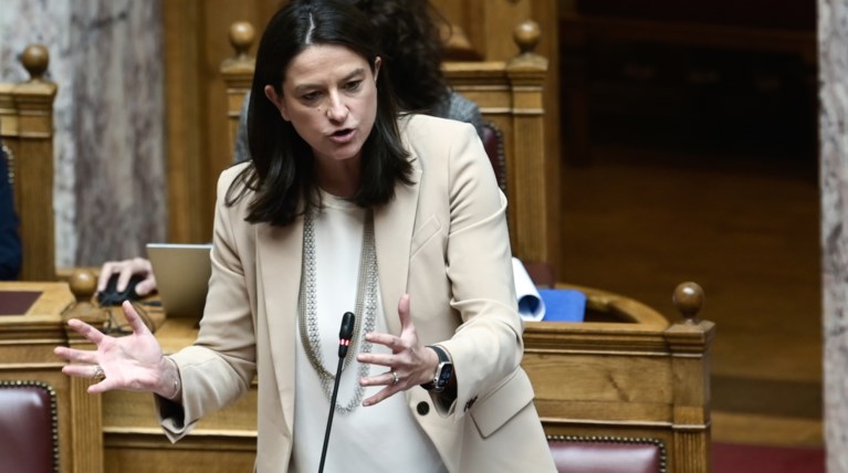 Νίκη Κεραμέως