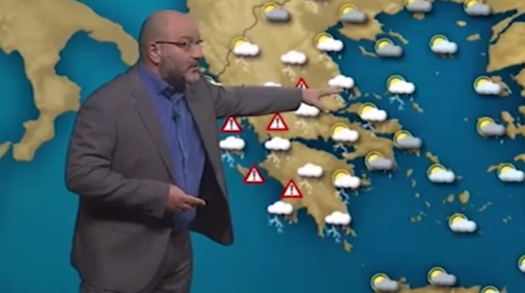 Σάκης Αρναούτογλου