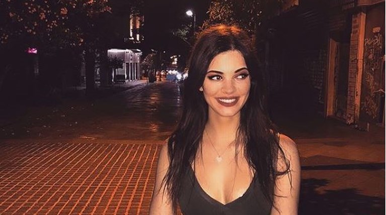 ΤΖΕΝΗ ΚΑΖΑΚΟΥ