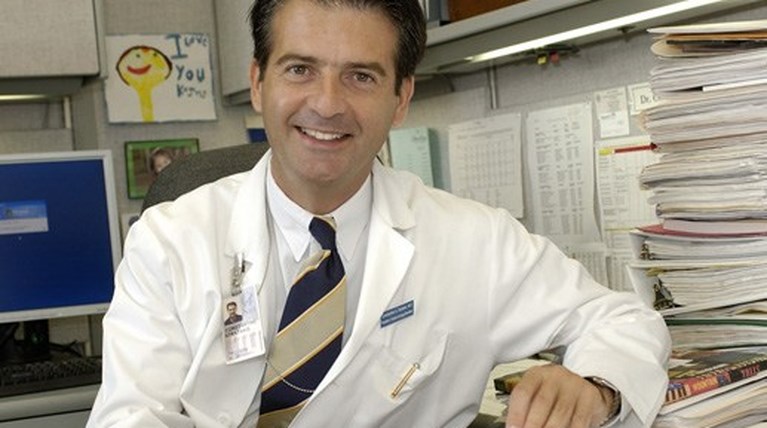 stratakis