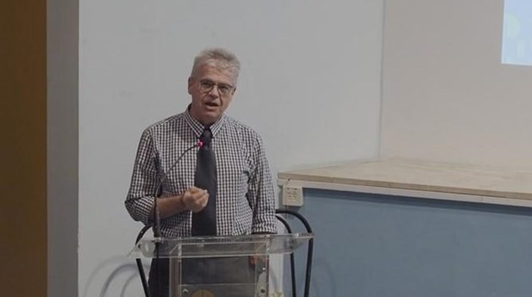 Χαράλαμπος Γώγος